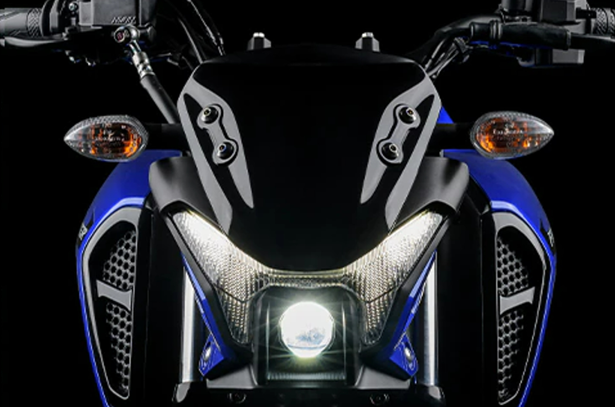 FZ V4 redesigned headlight.